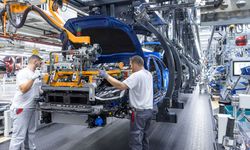 Otomotiv devlerinde küresel yeniden yapılanma: İşten çıkarmalar kiralama sektörünü de etkiliyor