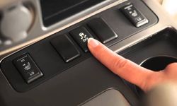 Çoğu sürücü ne işe yaradığını bilmiyor: Arabalarda güvenliğin en önemli faktörlerinden