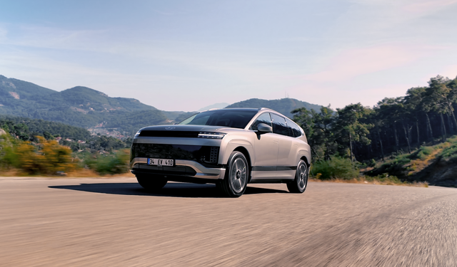 Hyundai Elektrikli Ailesi’nin Amiral Gemisi IONIQ 9 Türkiye’de