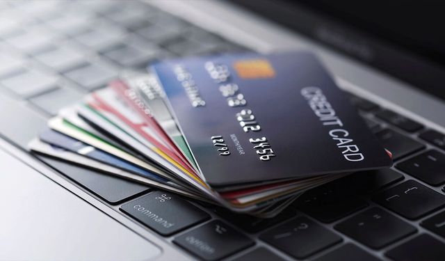 Araç Kiralama Şirketleri İçin Finansman Modelleri: Yeni Kredi ve Leasing Seçenekleri