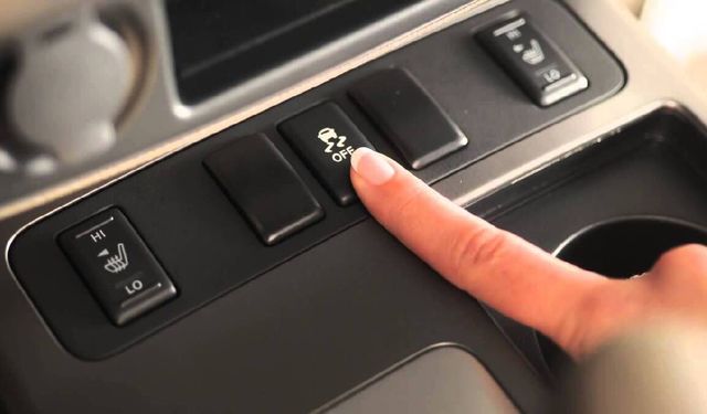 Çoğu sürücü ne işe yaradığını bilmiyor: Arabalarda güvenliğin en önemli faktörlerinden