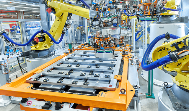 Škoda’dan Avrupa’ya 205 milyon euro batarya yatırımı