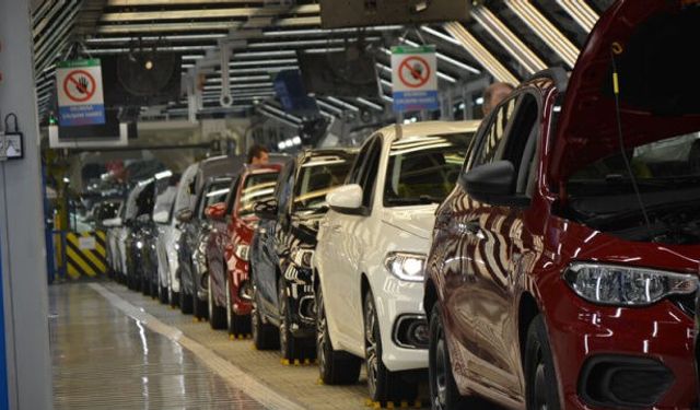 Savaş otomotiv satışlarını da vurdu