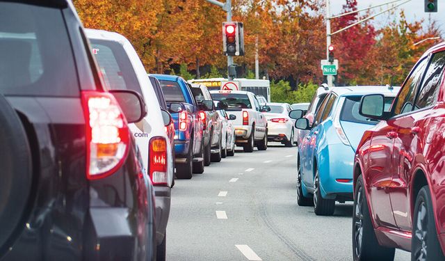 Şirketler için 2026 binek araç gider kısıtlaması netleşti: Limitler yükseldi