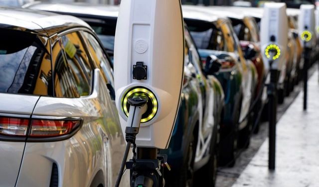 İkinci el elektrikli araç fiyatları düşüşe mi geçiyor?